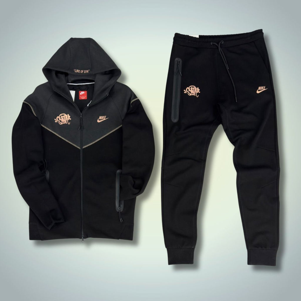 Nike x Syna World Tech Fleece férfi tréningruha, fekete. 2024-as modell. Prémium minőség