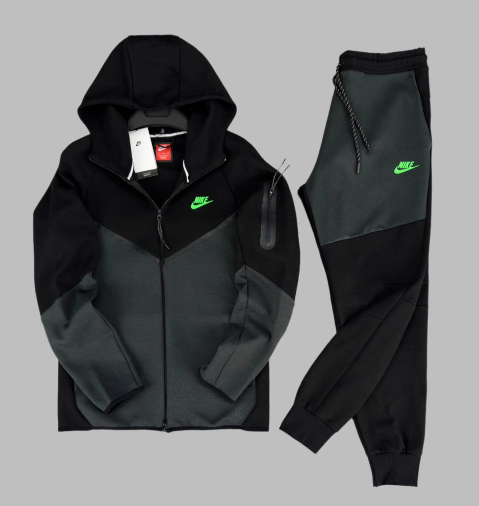 Nike Tech Fleece férfi tréningruha, fekete és grafit. Prémium minőség