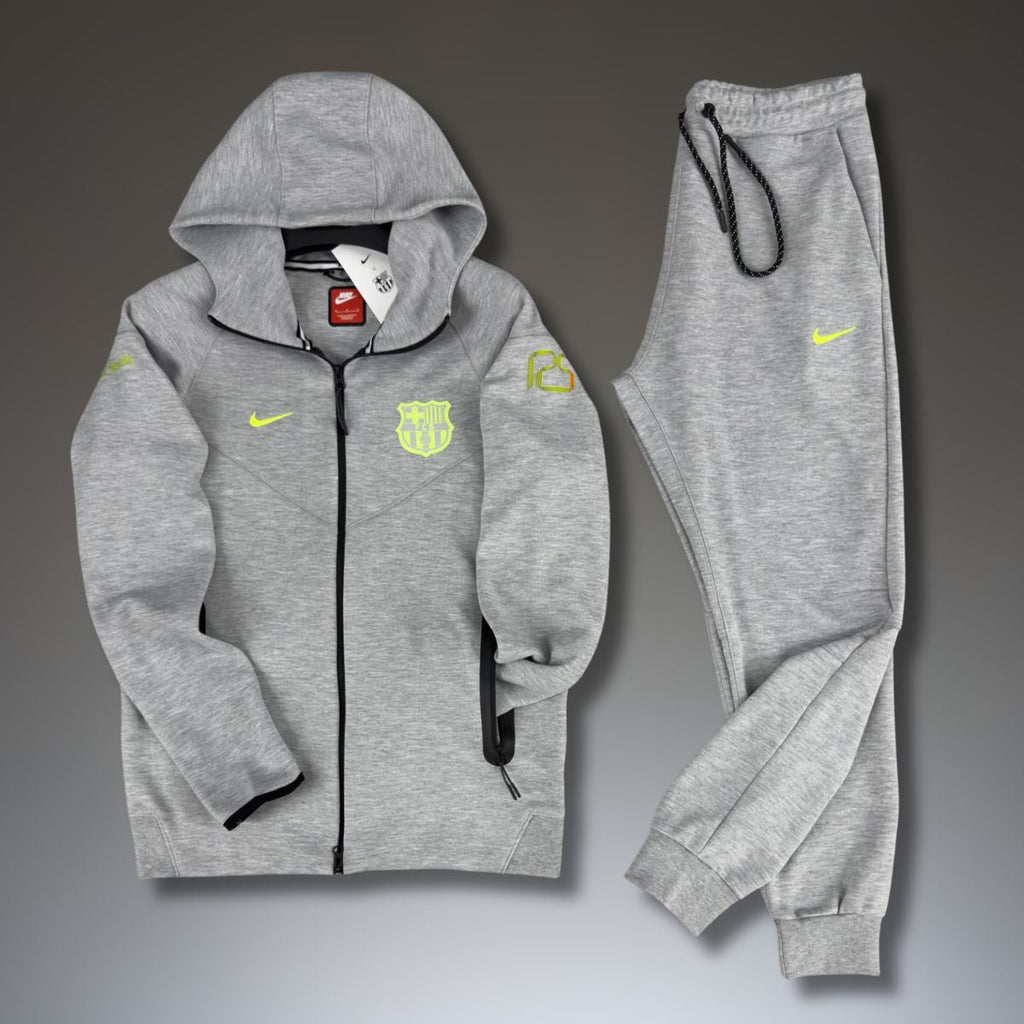 Nike Barcelona Tech Fleece Férfi melegítőruha, Szürke. Prémium minőség.