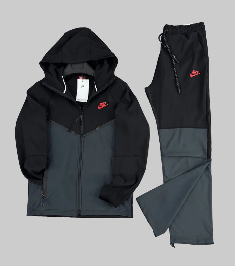Férfi Nike melegítő, fekete és antracit színben