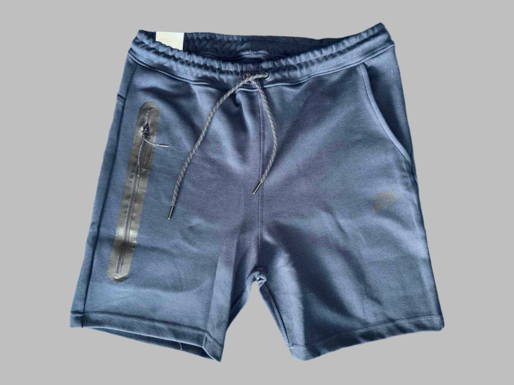 Nike Tech Fleece férfi rövidnadrág, sötétkék színben.