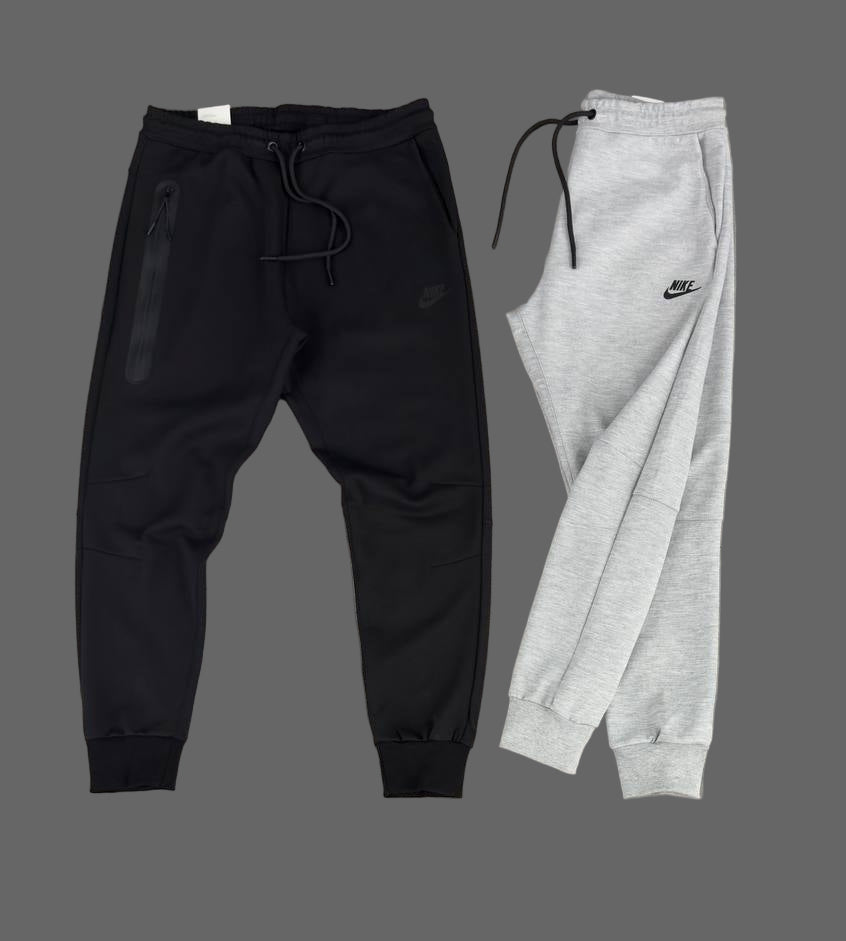 Nike Tech Fleece férfi nadrág, klasszikus szürke, cipzáras zsebbel a jobb száron