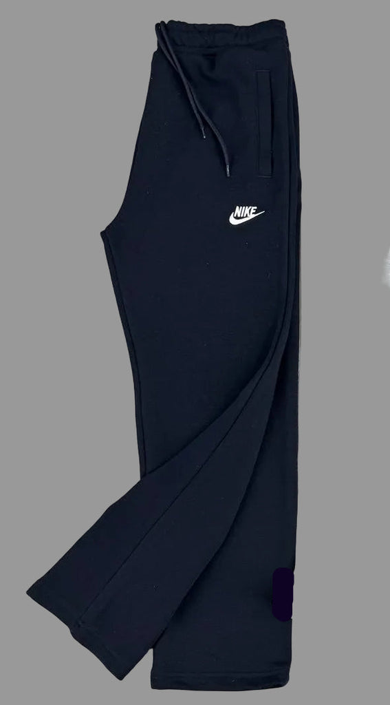 Nike férfi melegítőnadrág, sötétkék fehér logóval, egyenes szabás