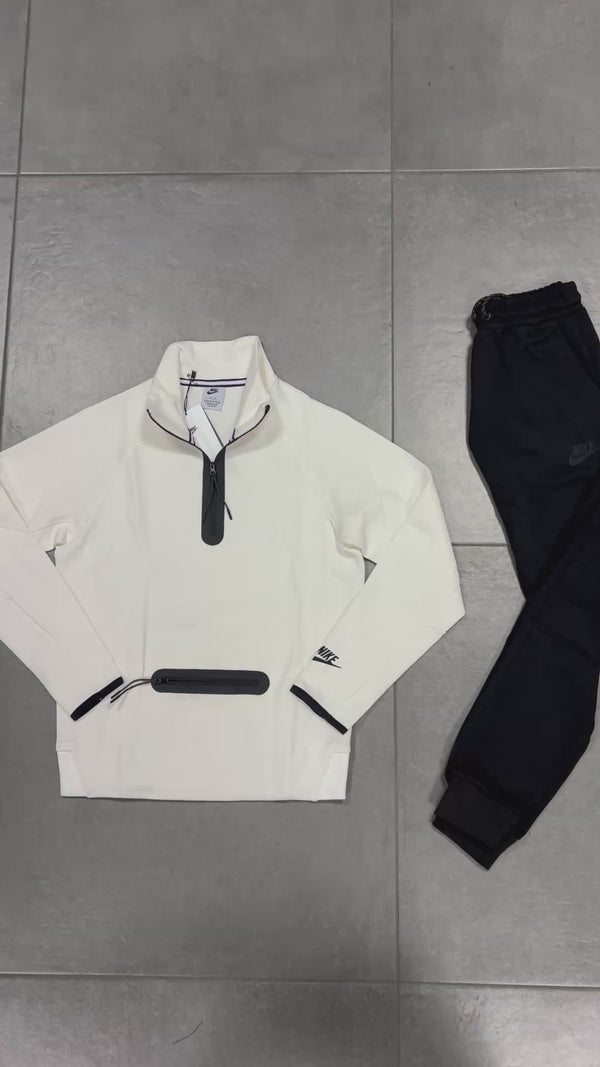 Nike Tech Fleece gyerek tréningruha, fehér - fekete. Modell 2024. Prémium minőség